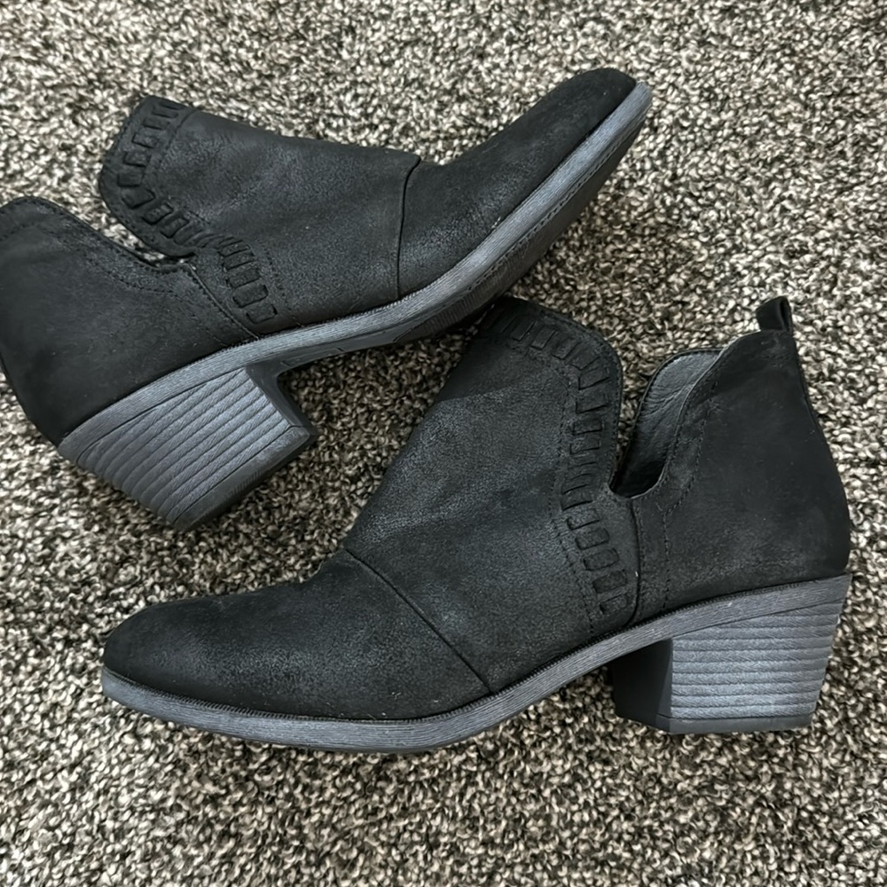 Womens rock and candy booties 7.5